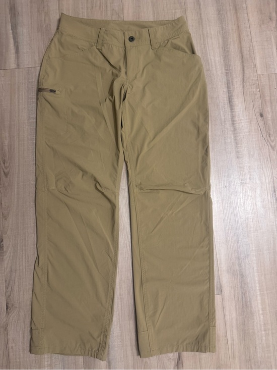 L.L. Bean Pants - L.L.Bean No Fly Zone Hiking Pants Khaki Women’s 2 Petite